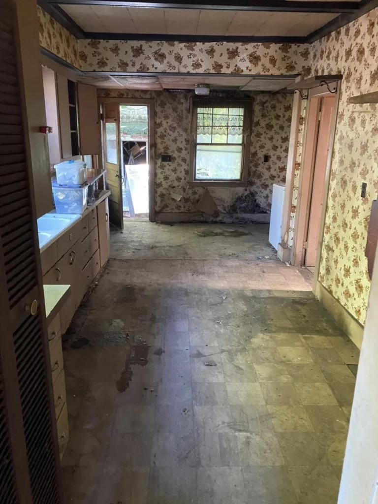 Hoarder House Clean-Out - Dover, NH