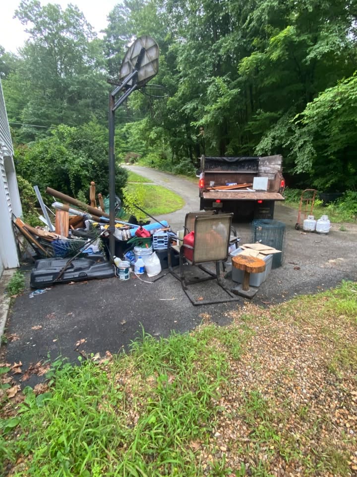 Estate Clean-Outs Estate Clean-Outs